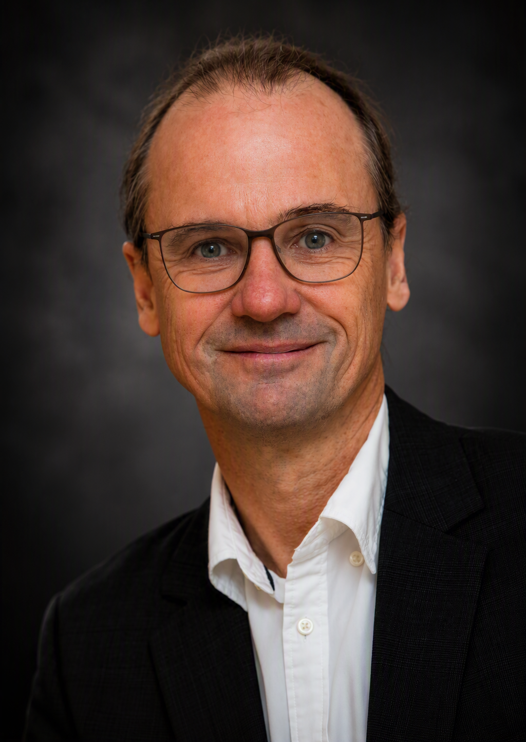 Dr. Rolf Gerlicher